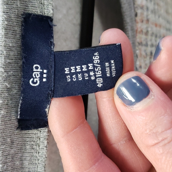 Gap Sweatshirt, Medium - Picture 2 of 8